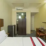 Reddoorz @ Mangga Besar 4