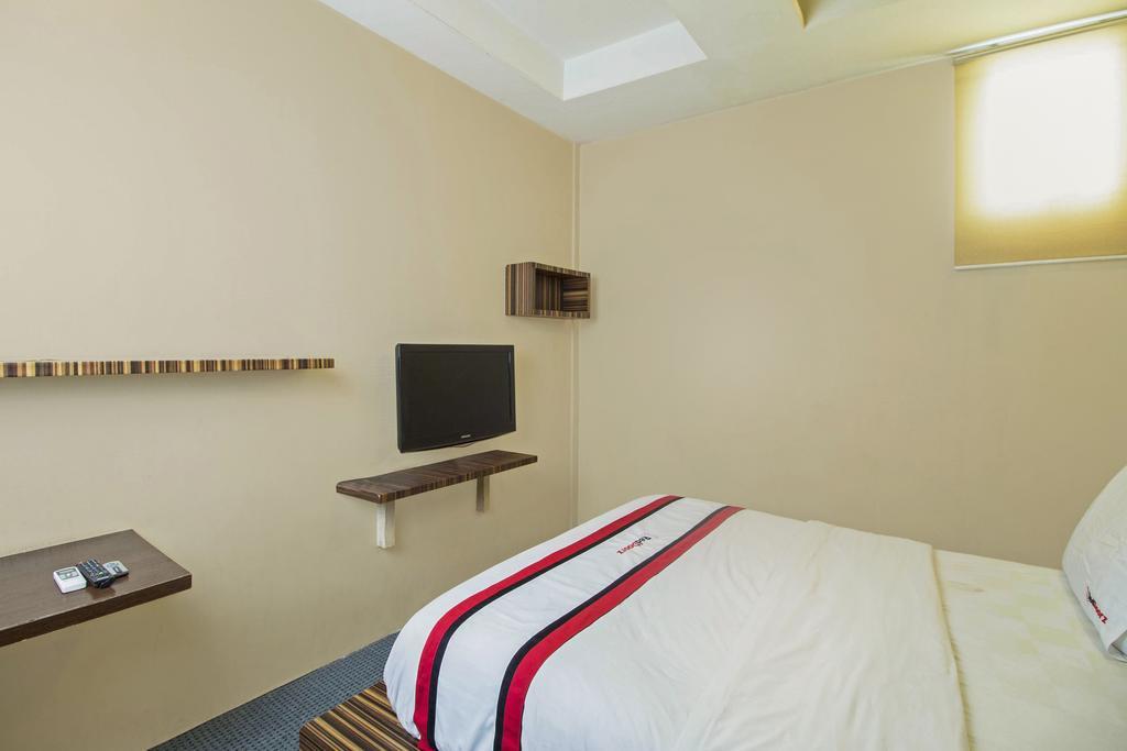 Reddoorz @ Mangga Besar 4 Guest house Jakarta